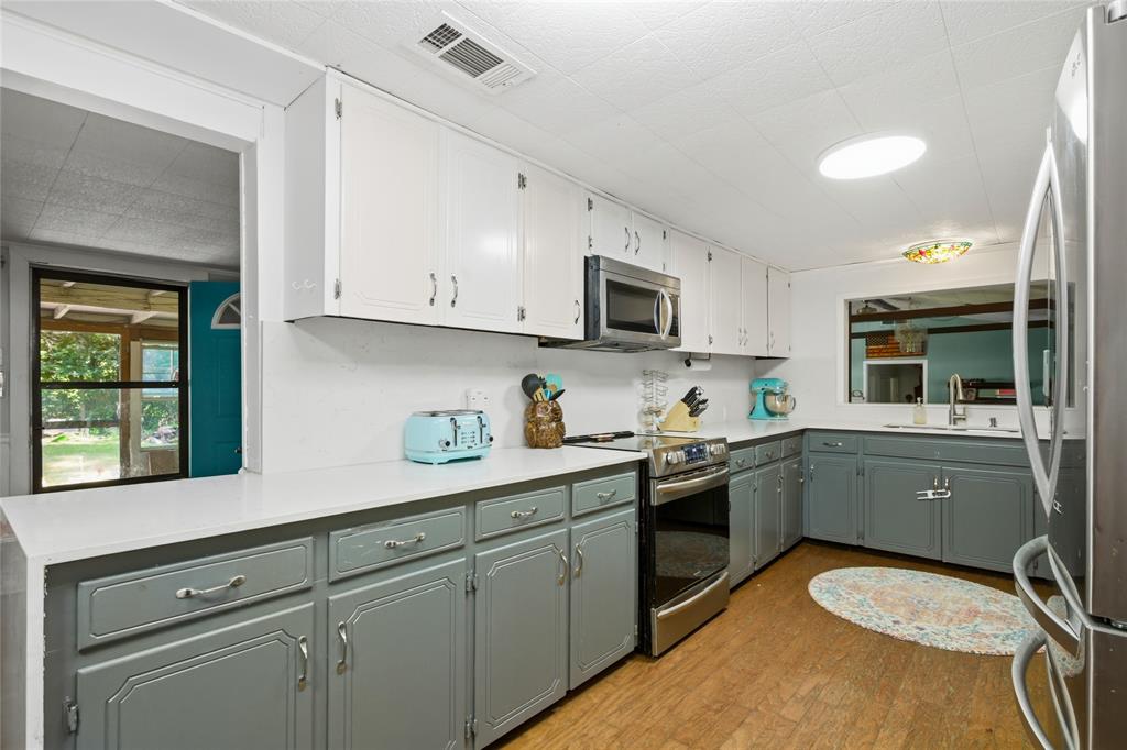 1641 Ben Davis Drive - Photo 11