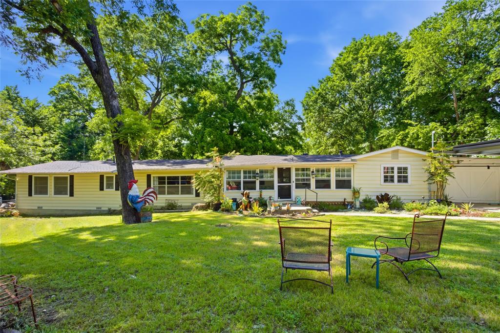 1641 Ben Davis Drive - Photo 3