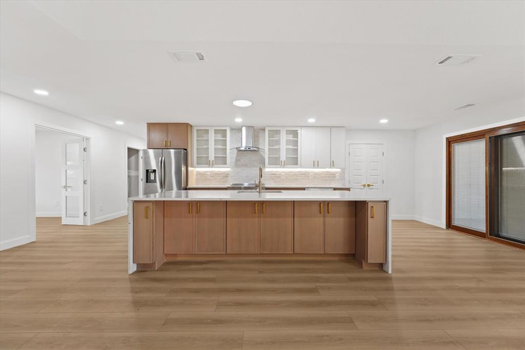 6727 Southpoint Drive - Photo 7