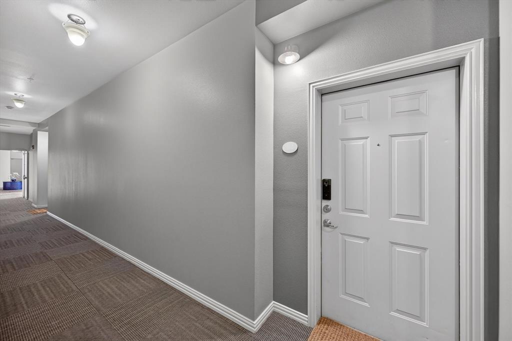 2305 Worthington Street - Photo 3