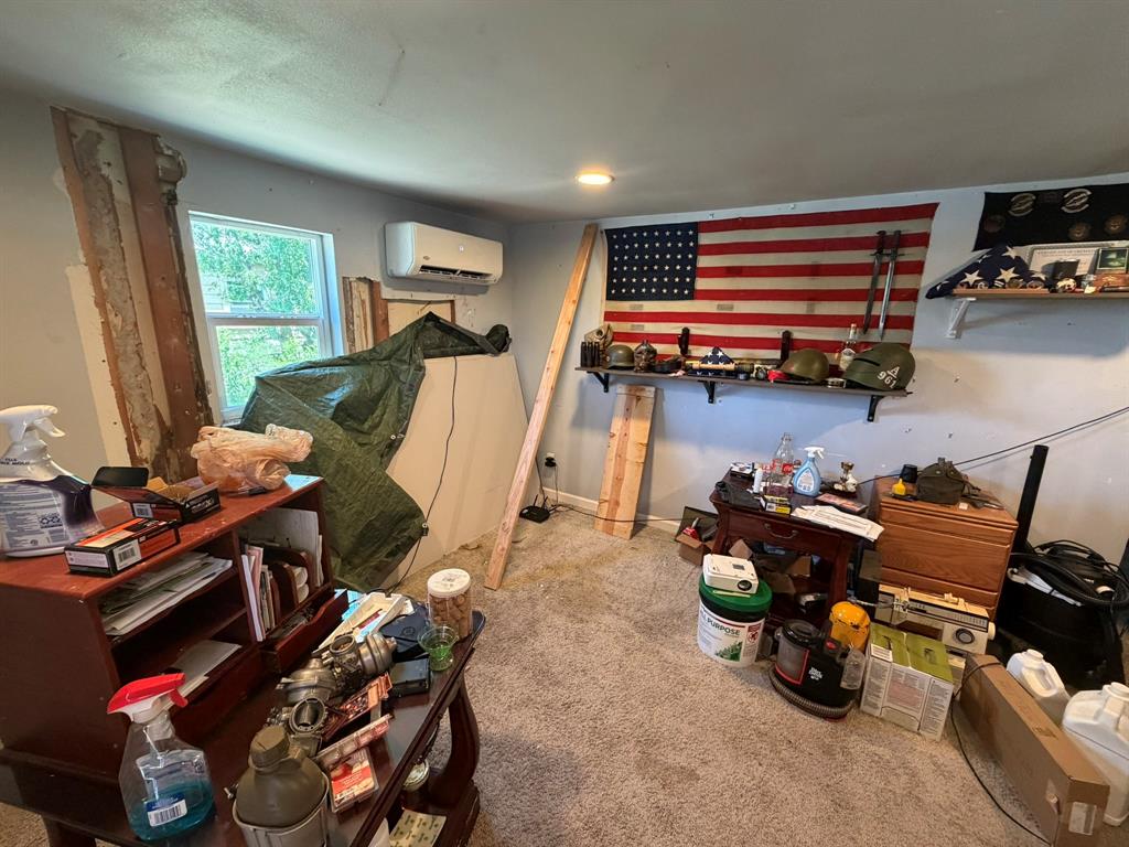 2101 Victoria Street - Photo 1
