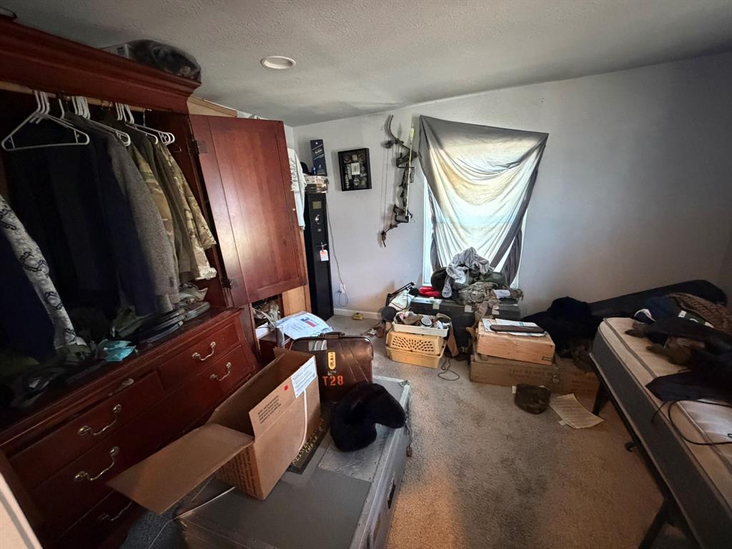 2101 Victoria Street - Photo 5