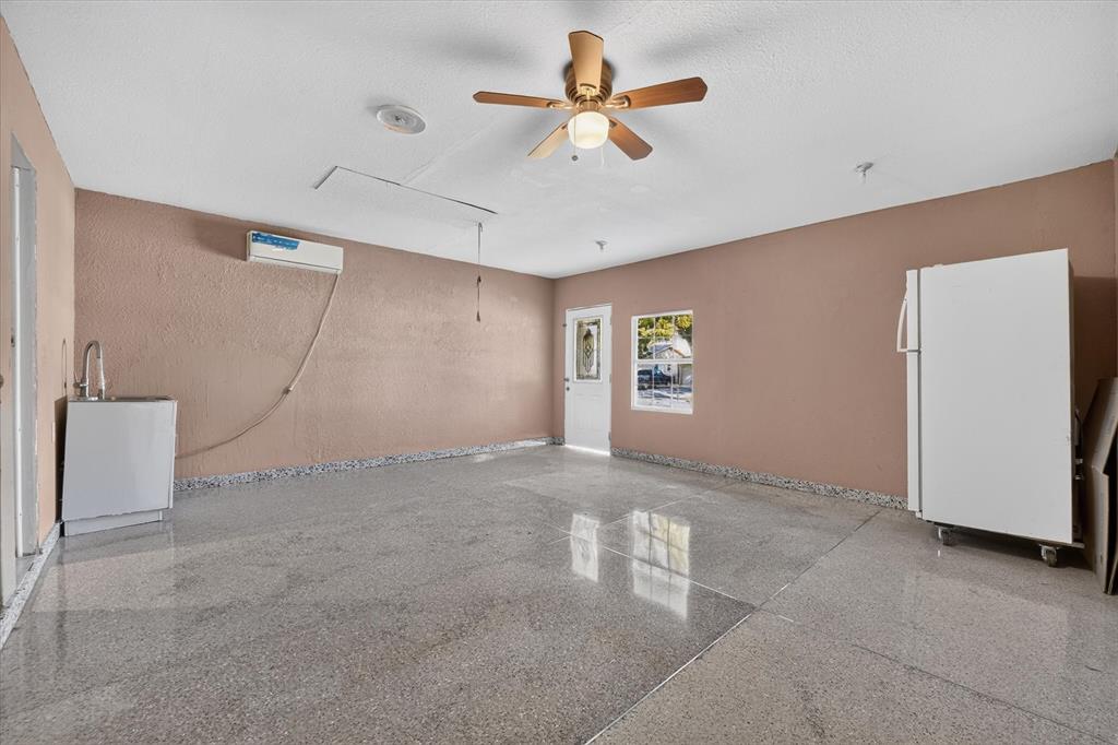 1302 Shelmar Drive - Photo 17