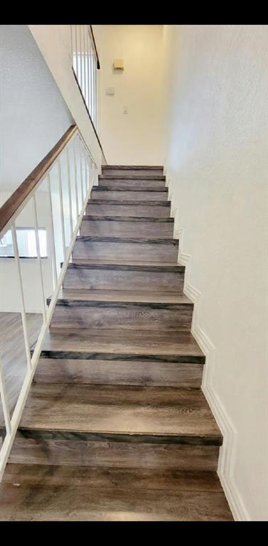 2500 E Park Boulevard - Photo 10