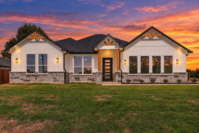 1657 Brookview Drive