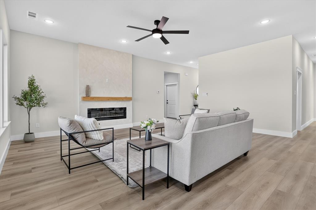 1657 Brookview Drive - Photo 11