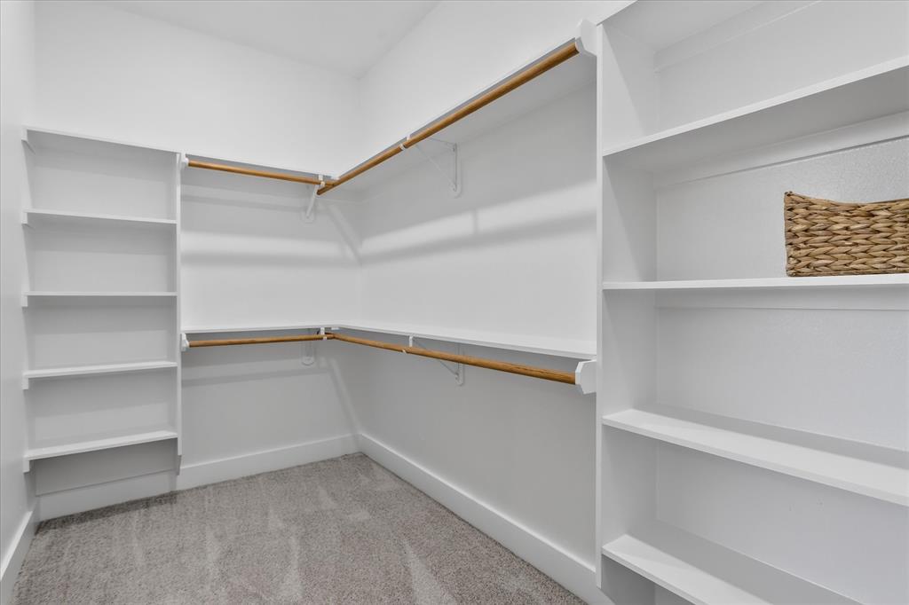 1657 Brookview Drive - Photo 30