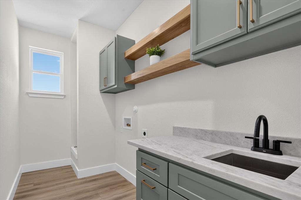 1657 Brookview Drive - Photo 32