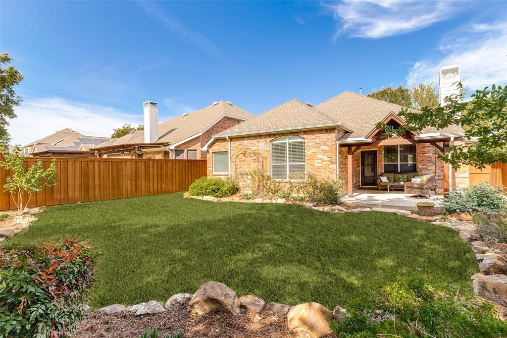 8201 Clear Bay - Photo 2