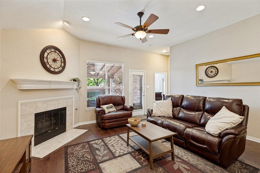 8201 Clear Bay - Photo 5