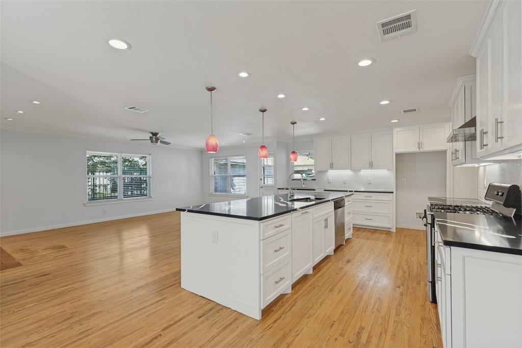 541 Woolsey Drive - Photo 8