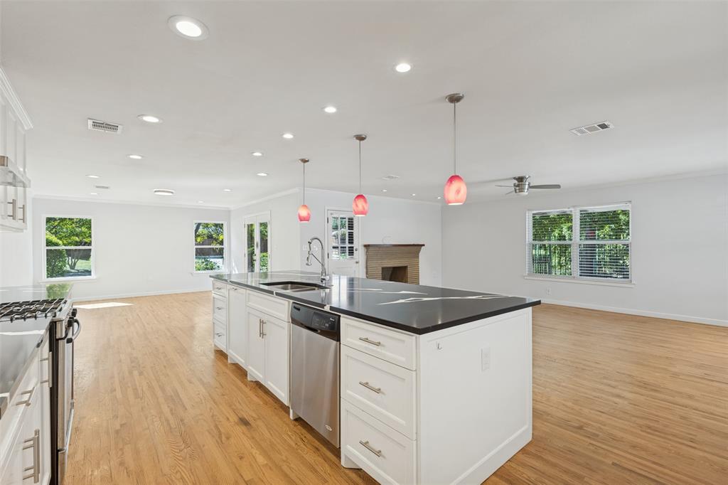 541 Woolsey Drive - Photo 9