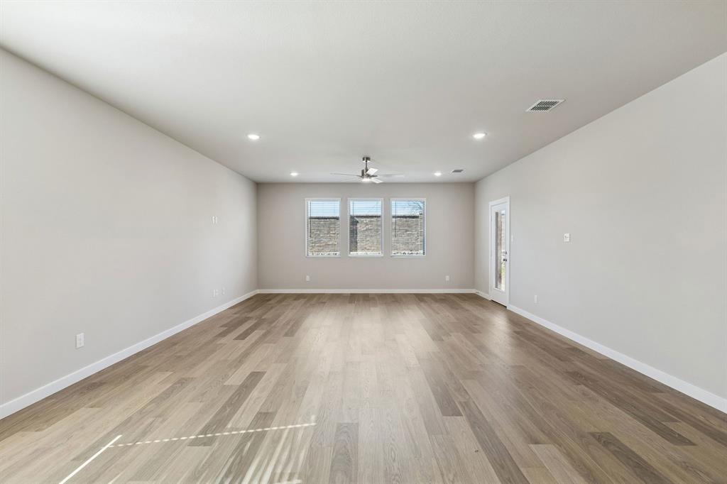 1943 Paddock Lane - Photo 14