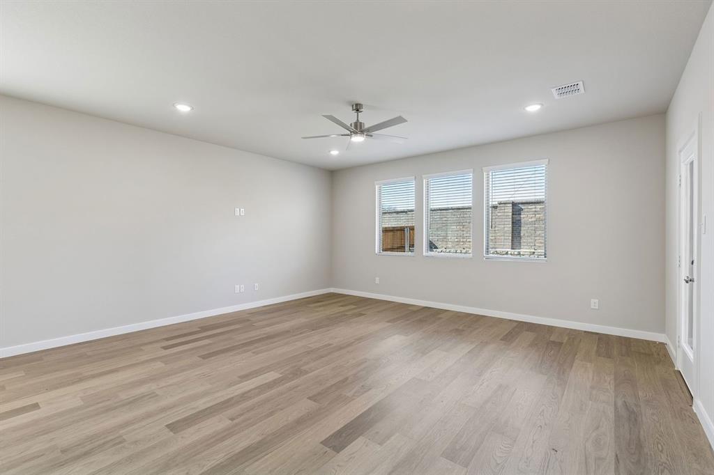 1943 Paddock Lane - Photo 16