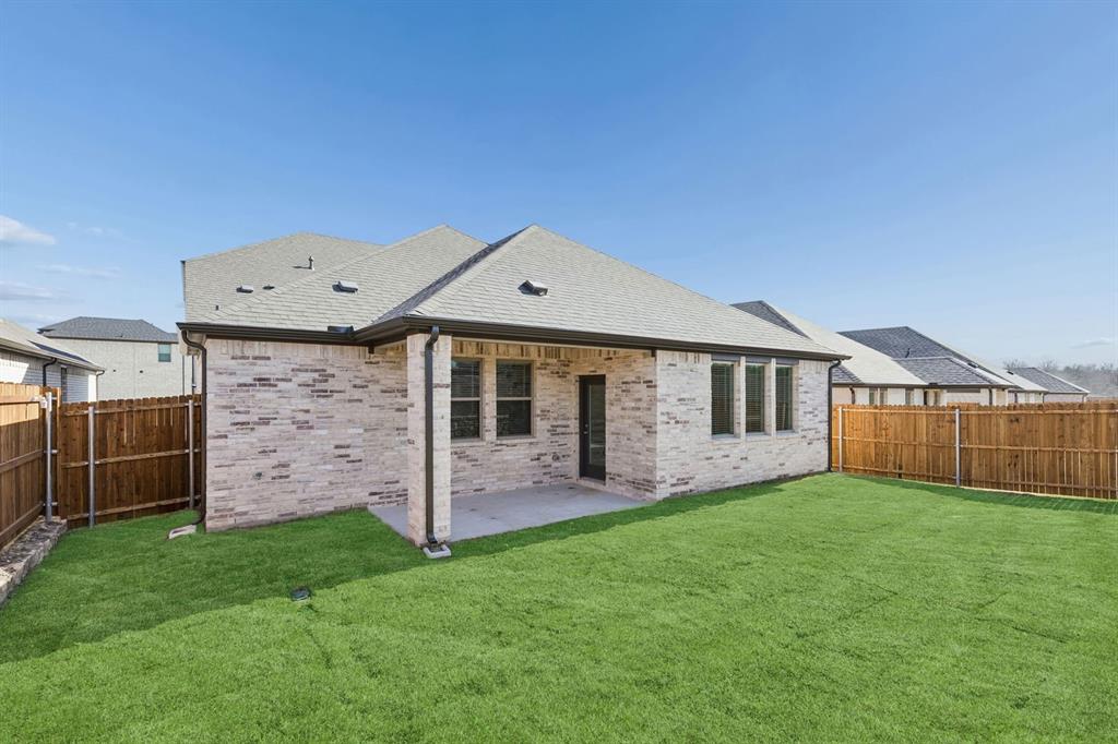 1943 Paddock Lane - Photo 38