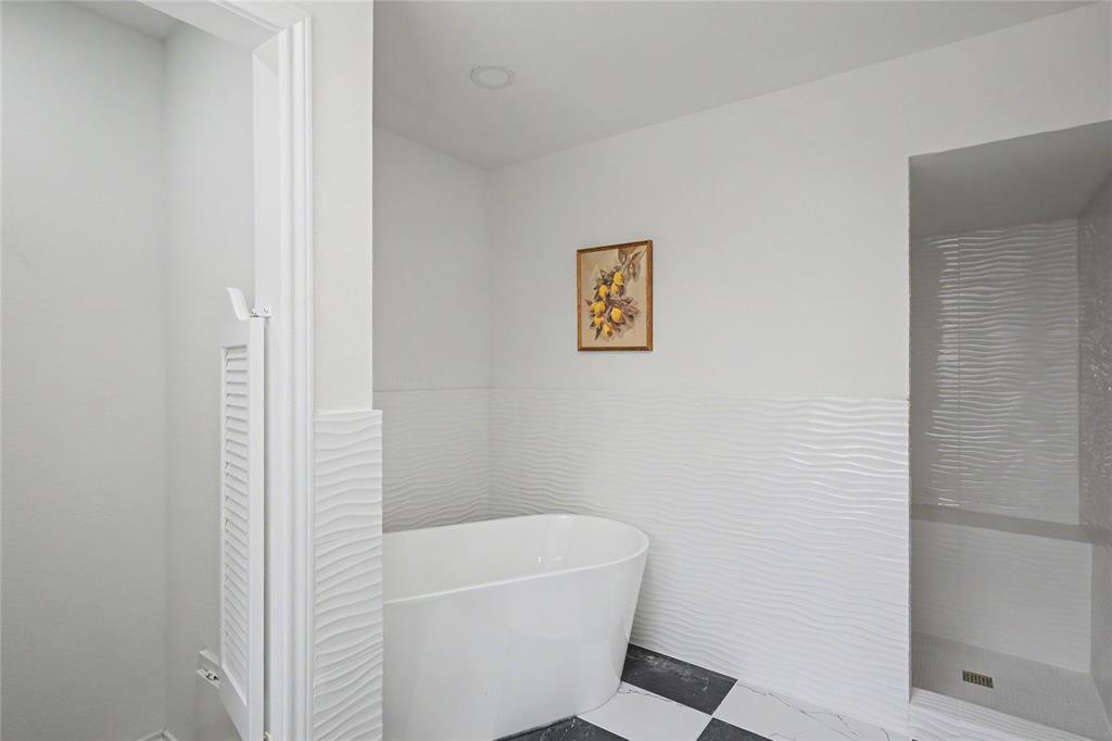 4504 Lake Park Drive - Photo 20