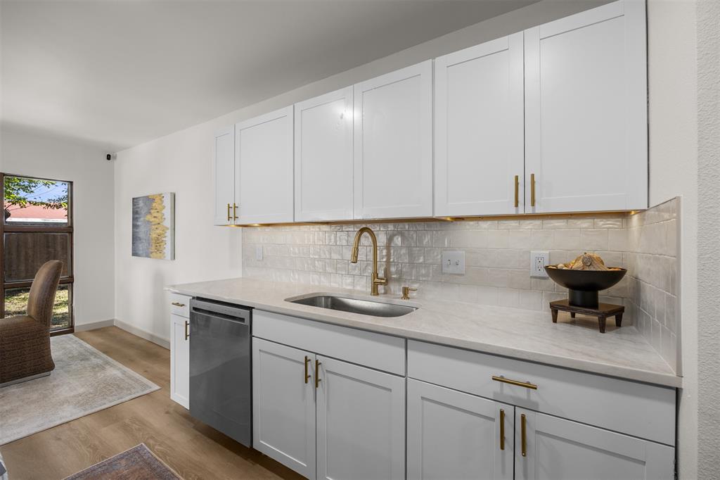 3106 Parker Street - Photo 16