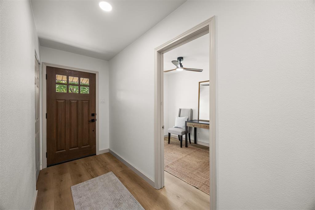3106 Parker Street - Photo 3