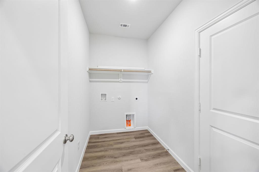 1147 Loch Way - Photo 17