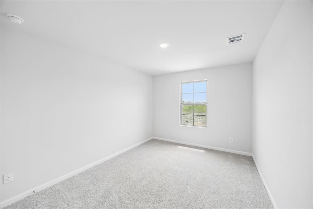 1147 Loch Way - Photo 23