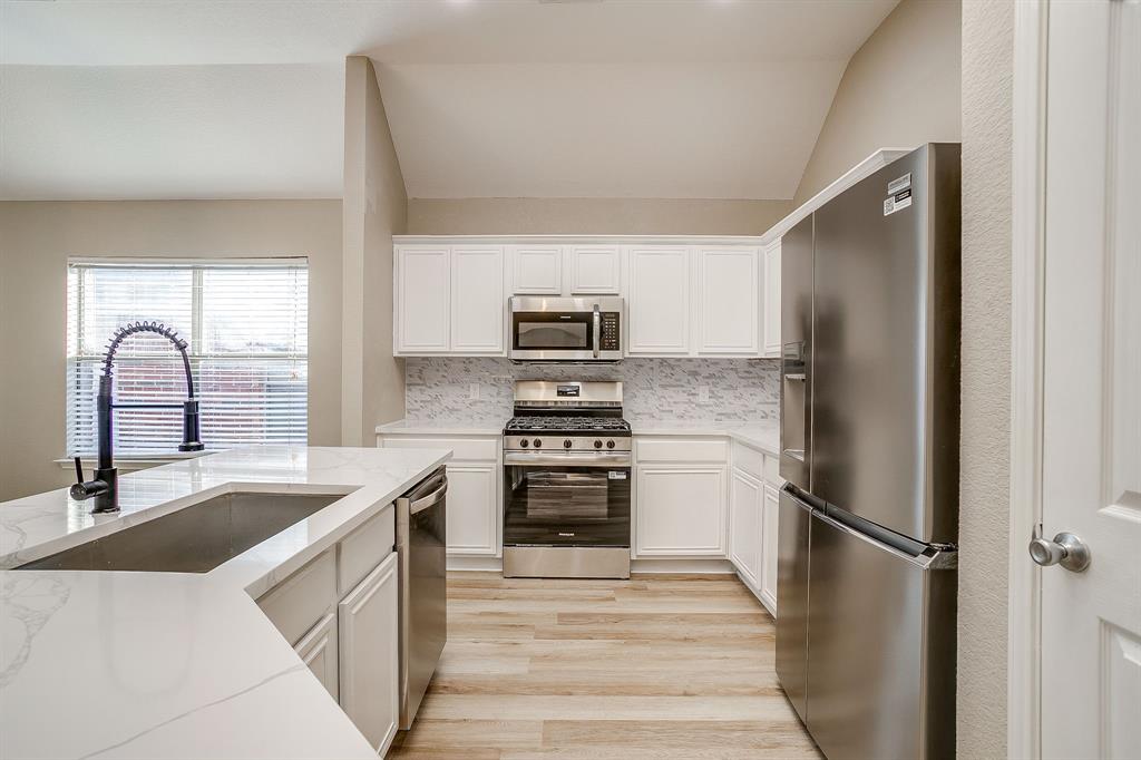 10708 Highland Ridge Road - Photo 11