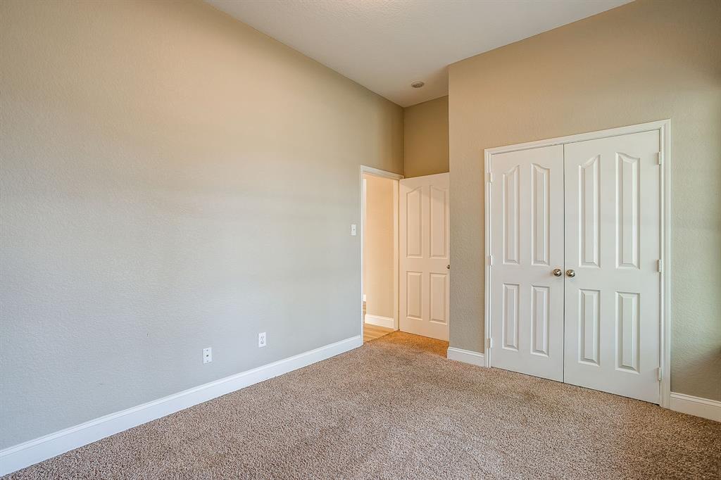 10708 Highland Ridge Road - Photo 9