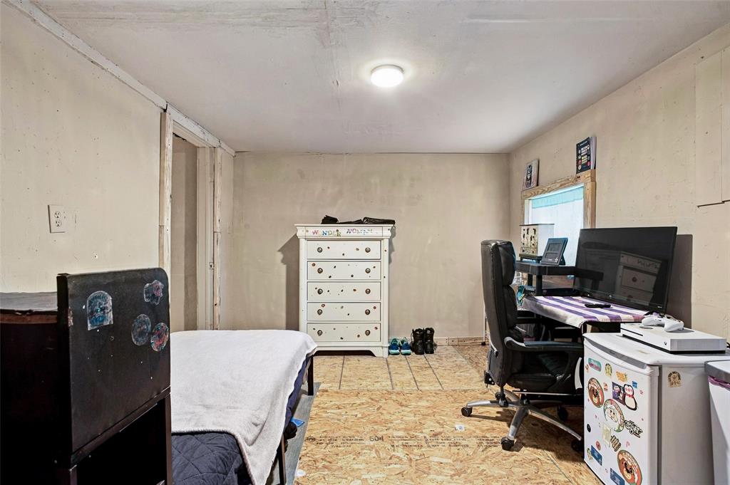 307 N Douglas Avenue - Photo 15
