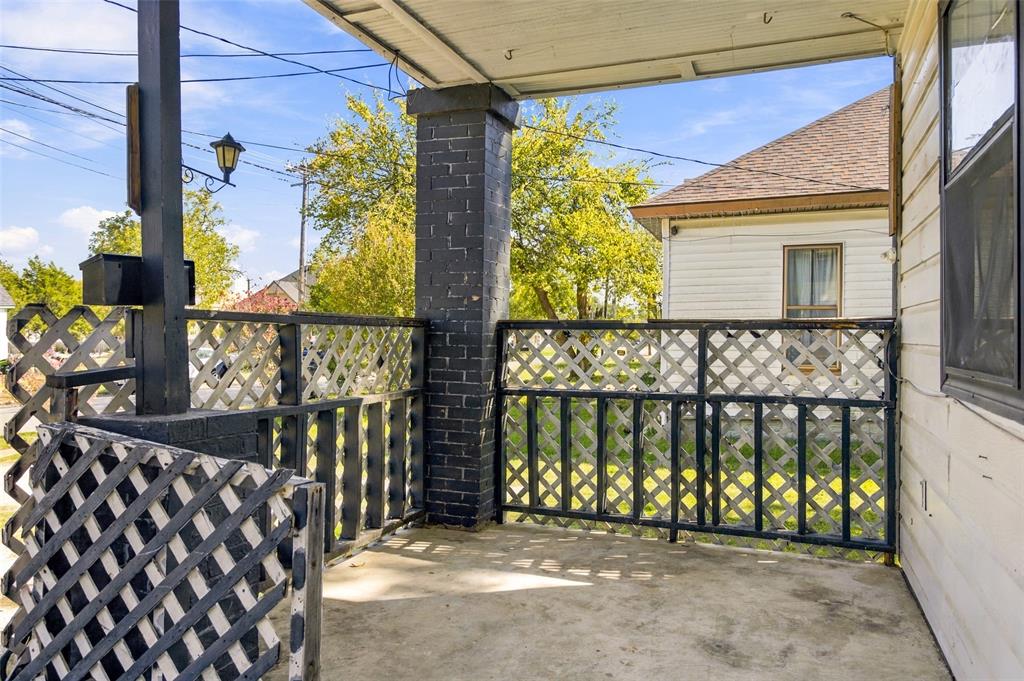 307 N Douglas Avenue - Photo 6