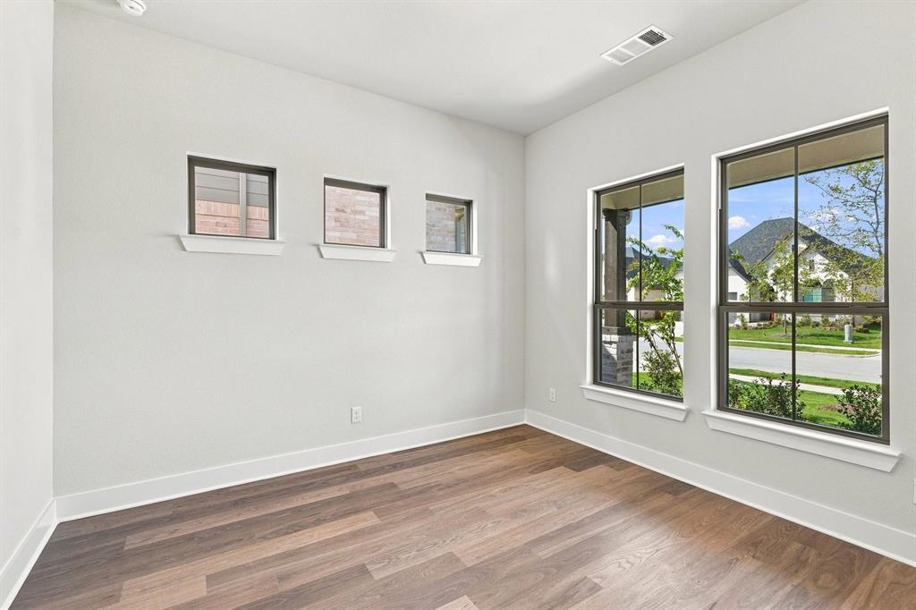 2728 Shady Branch Lane - Photo 2
