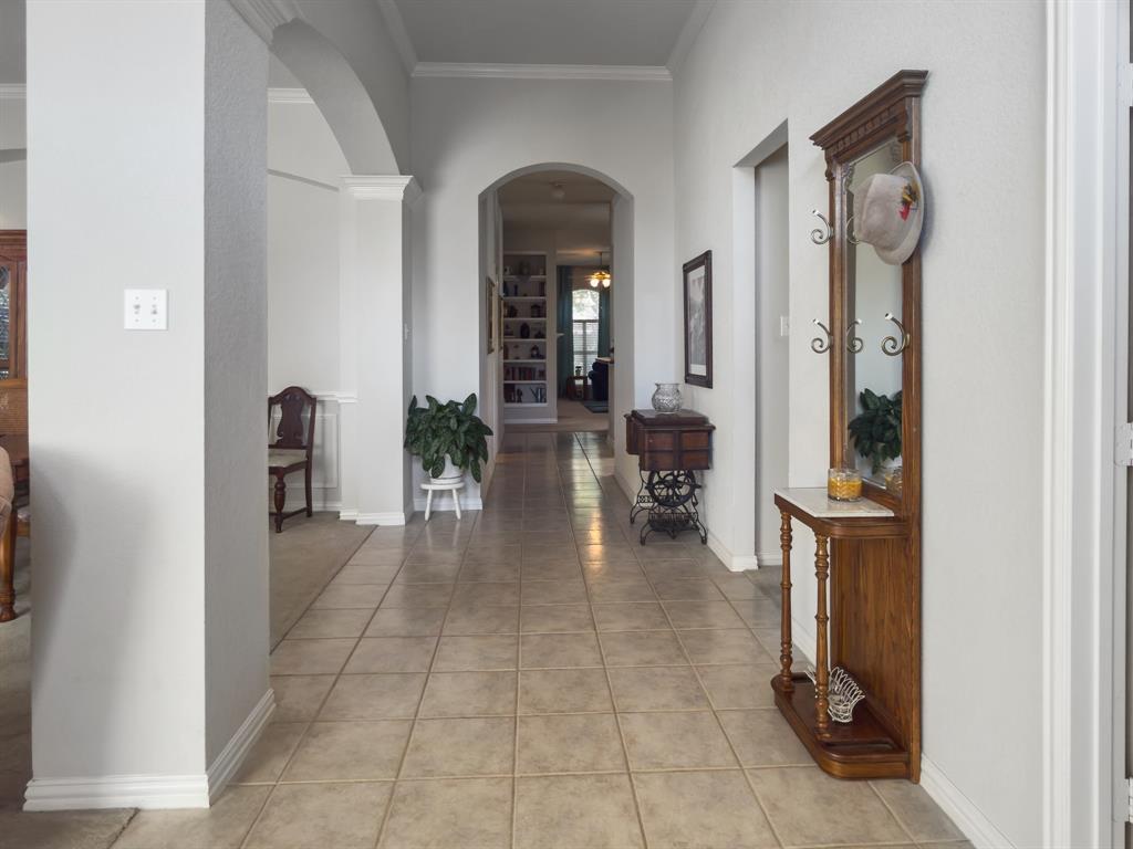 2502 Dove Creek Drive - Photo 3