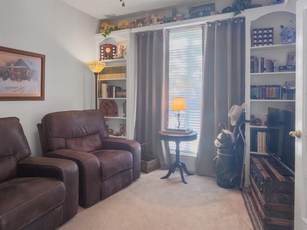 2502 Dove Creek Drive - Photo 5