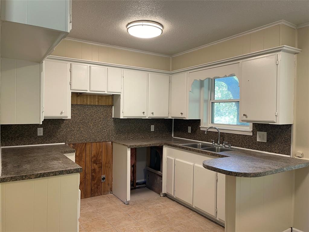 235 Sunset Drive - Photo 7
