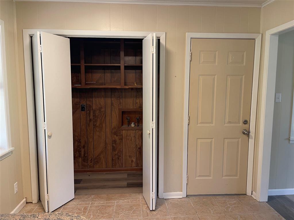 235 Sunset Drive - Photo 8