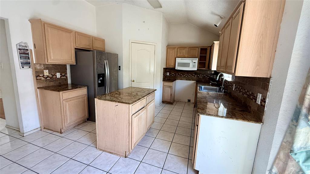 6200 Pierce Arrow Drive - Photo 6