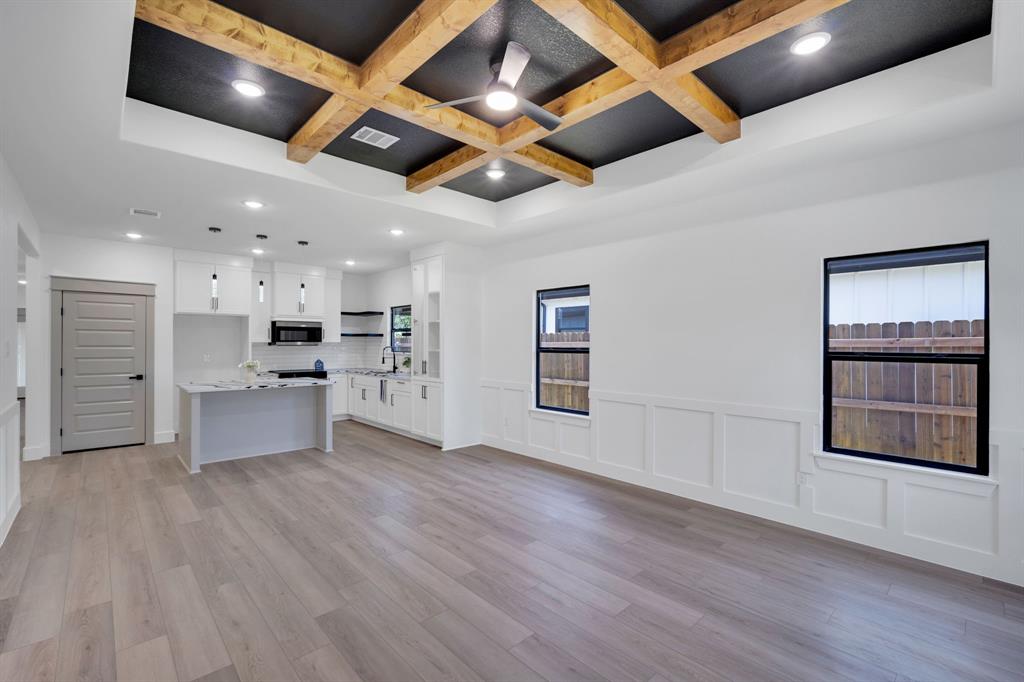 312 Matthew Street - Photo 10