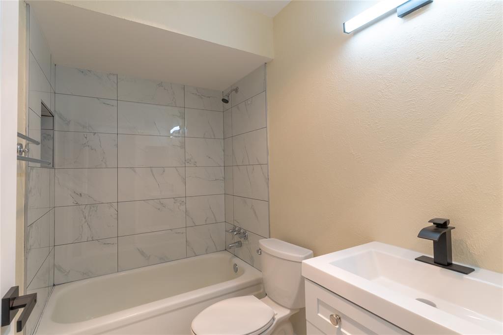 3409 Brook Glen Drive - Photo 24