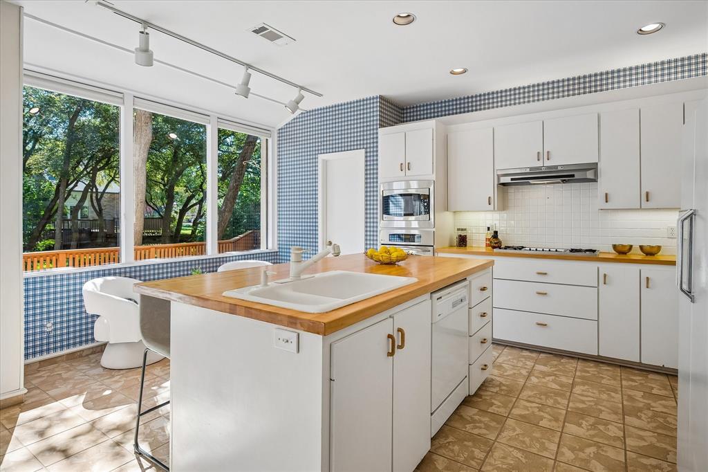 2926 N Saint Andrews Drive - Photo 24