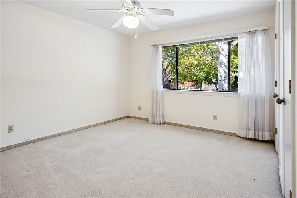 2926 N Saint Andrews Drive - Photo 35