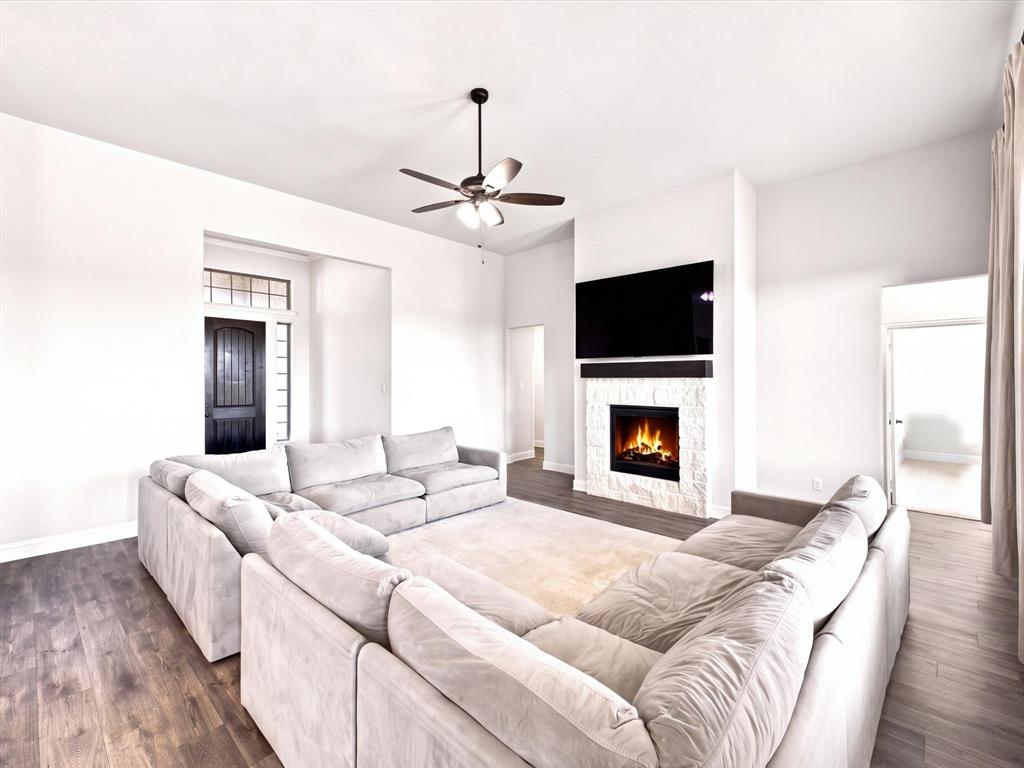 6612 Woodley Court - Photo 10