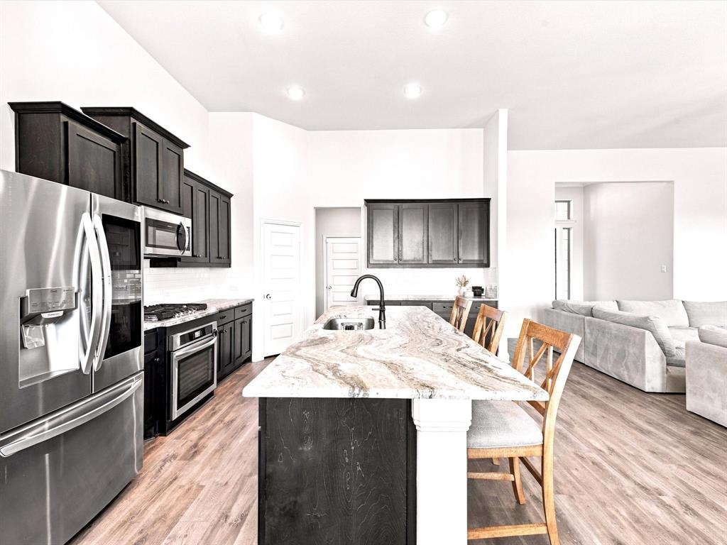 6612 Woodley Court - Photo 9