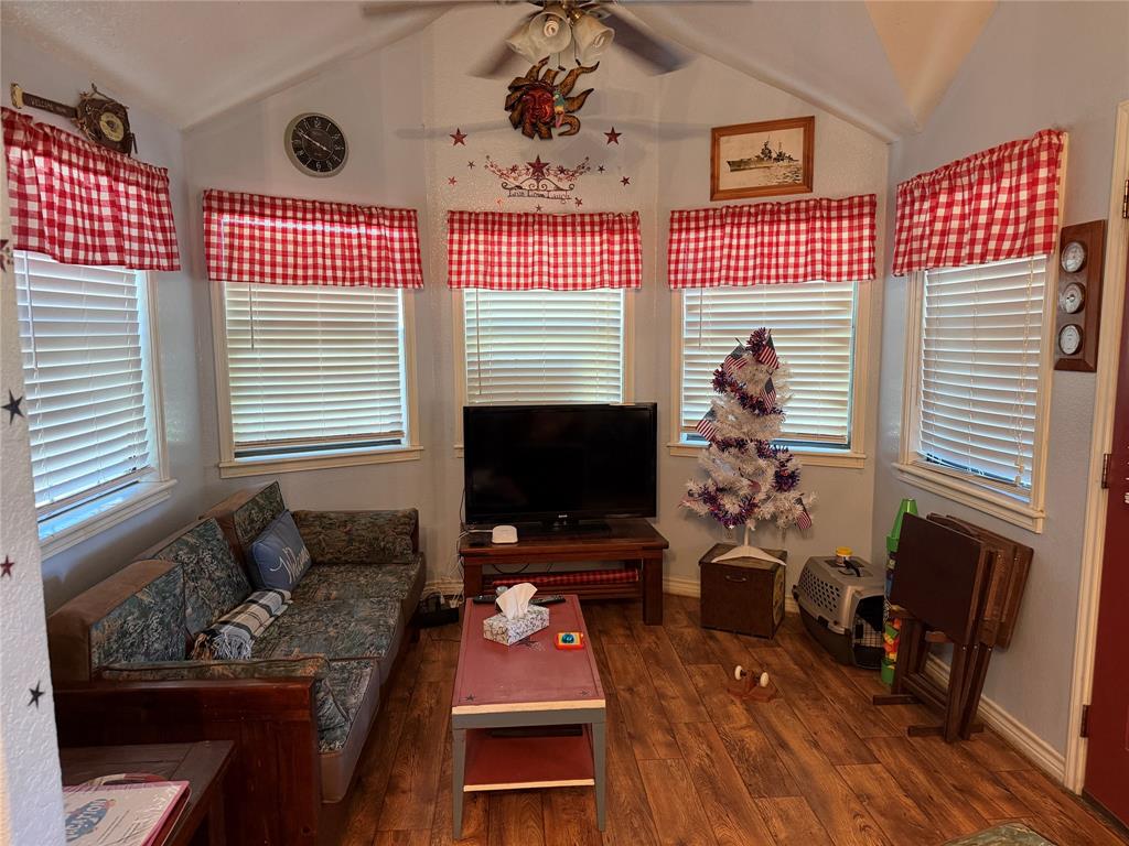187 County Road 1806 - Photo 9
