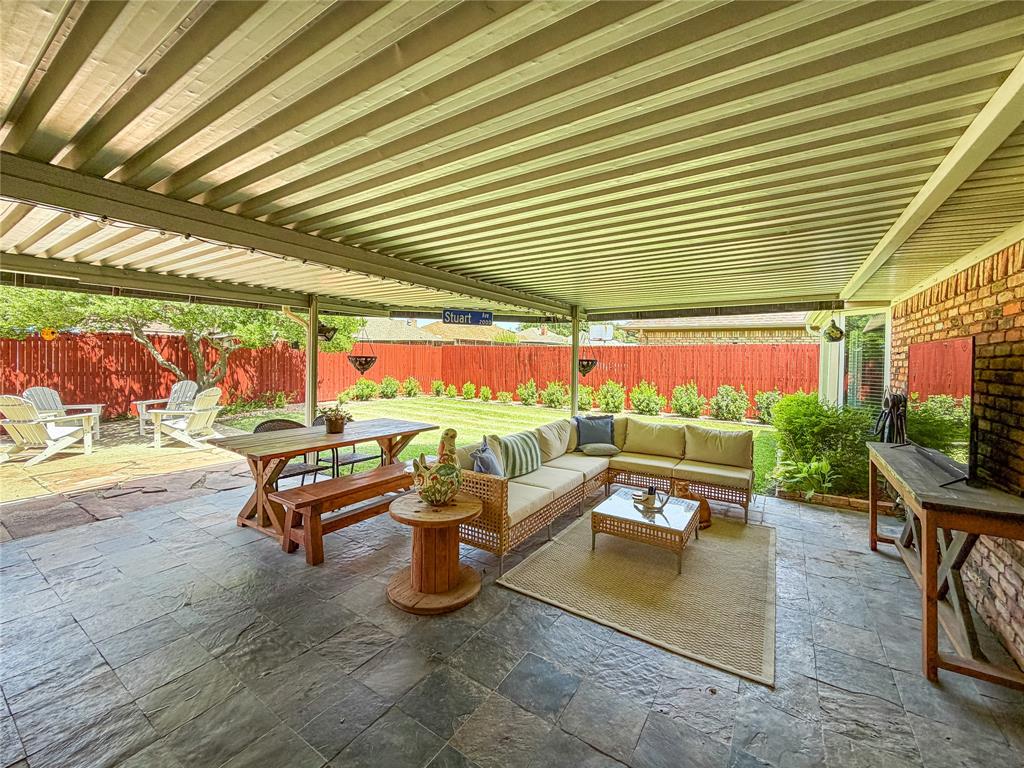 703 Willow Brook Drive - Photo 2