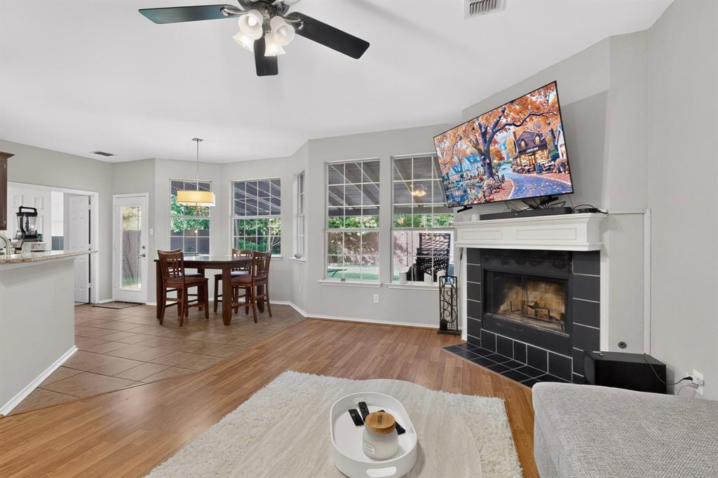 2109 Wentworth Drive - Photo 10