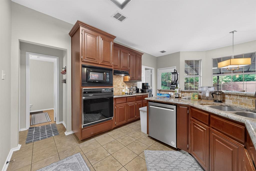 2109 Wentworth Drive - Photo 13