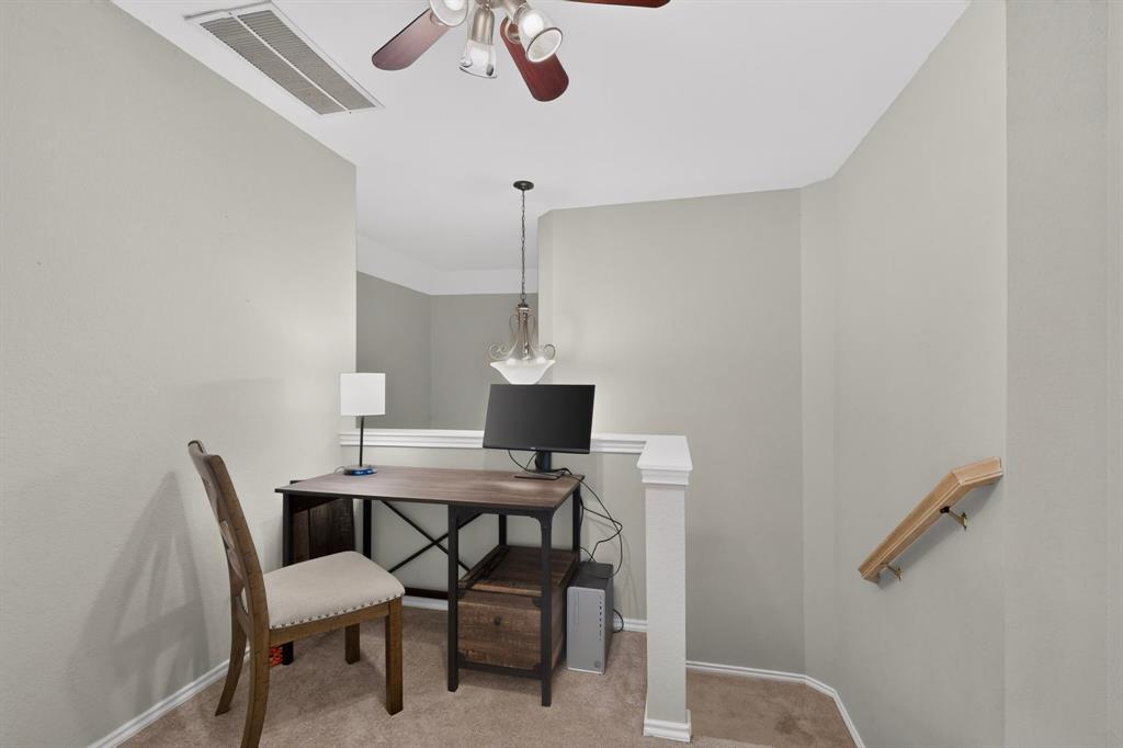 2109 Wentworth Drive - Photo 16