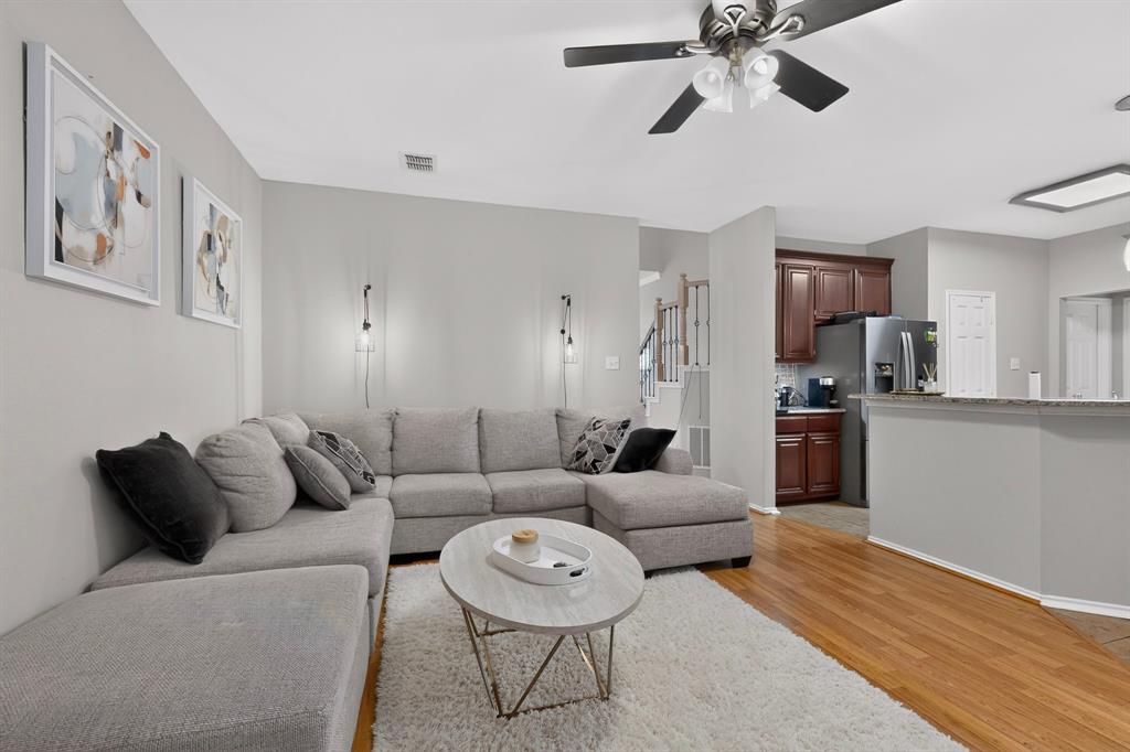 2109 Wentworth Drive - Photo 8