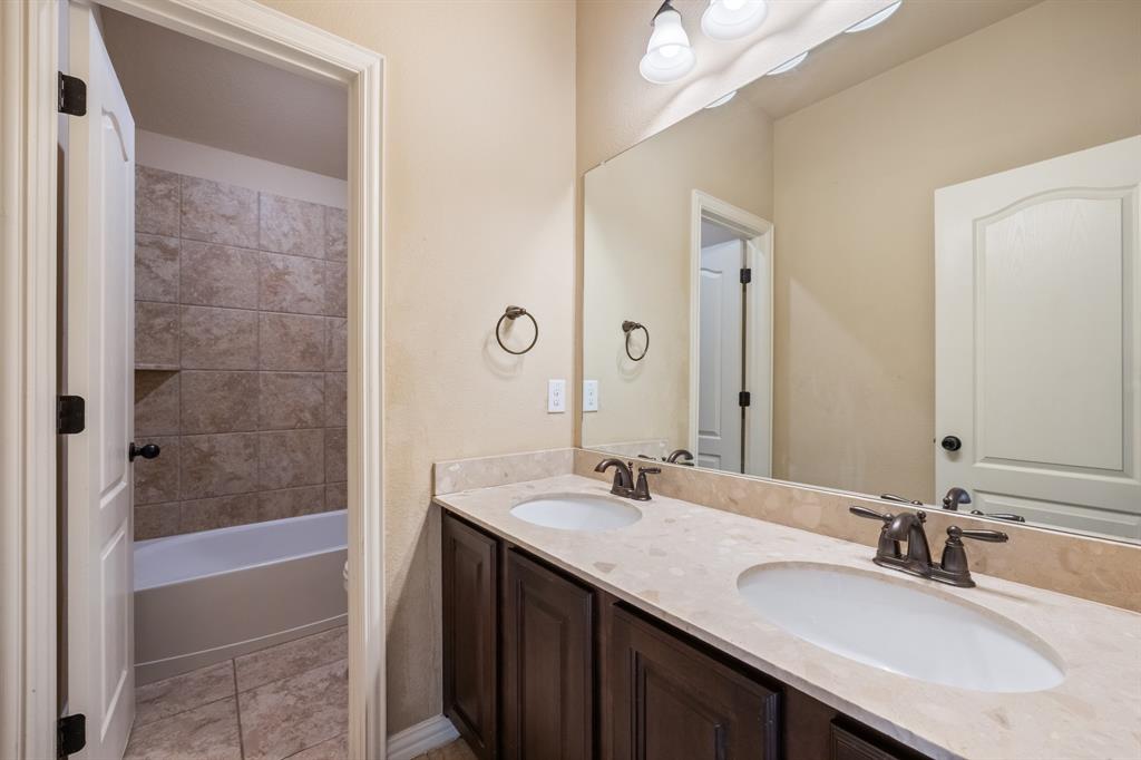 7520 Guadalupe Way - Photo 17