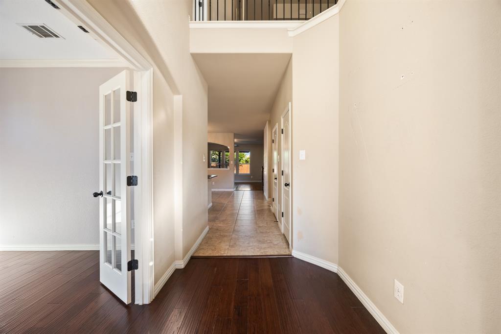 7520 Guadalupe Way - Photo 3