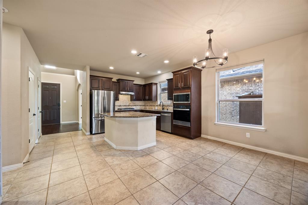 7520 Guadalupe Way - Photo 6