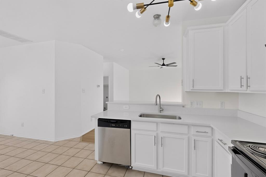 9325 Masse Court - Photo 11